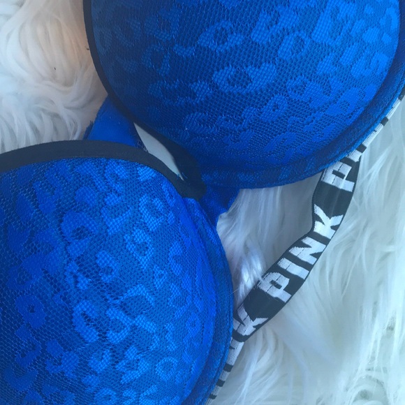 Victoria’s Secret Pink Push Up Bra 32DD - Picture 2 of 4